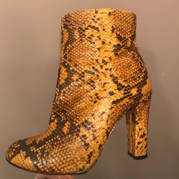 Zara Shoes - Zara booties